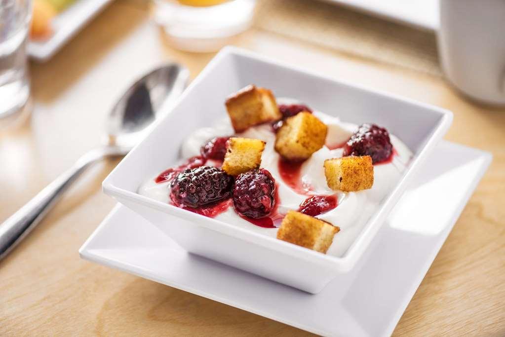Hyatt Place Atlanta Airport North College Park Restaurant photo